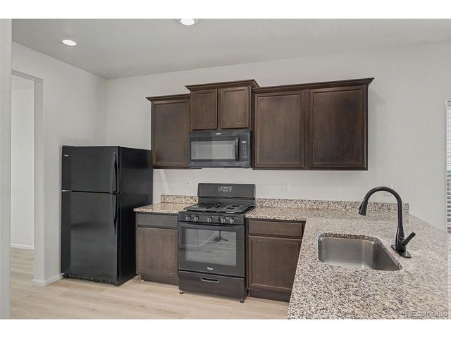 214 Zachary St, Keenesburg, CO 80643