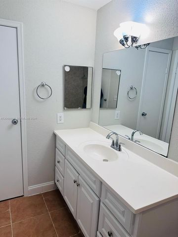 777 Riverside Drive 1526, Coral Springs, FL 33071