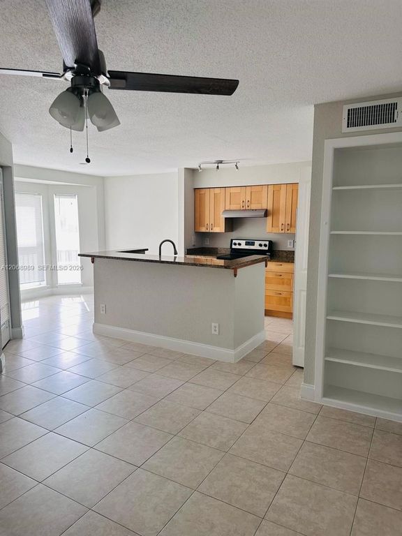 777 Riverside Drive 1526, Coral Springs, FL 33071