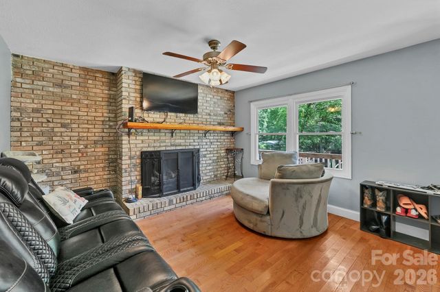 11 Greenwood Acres Drive, Mills River, NC 28759