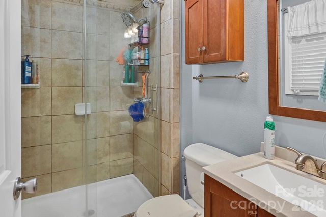 11 Greenwood Acres Drive, Mills River, NC 28759