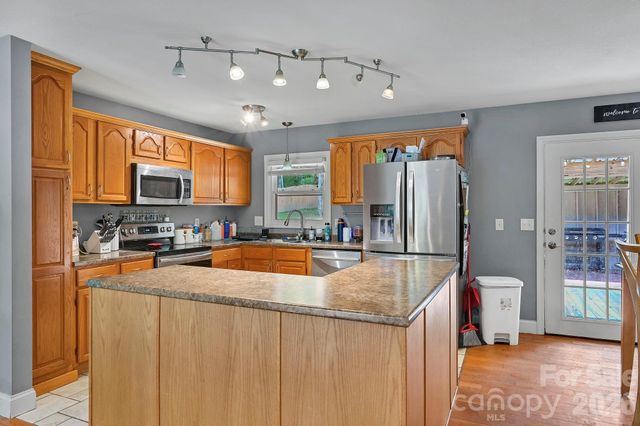 11 Greenwood Acres Drive, Mills River, NC 28759