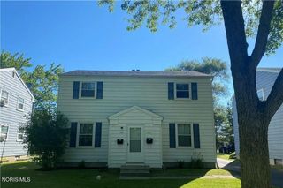 2301 Byrneway Drive, Toledo, OH 43614