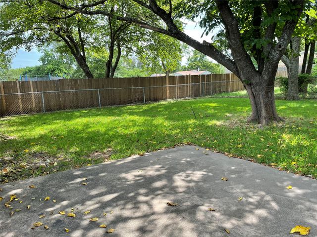 123 EVELYN Street, Desoto, TX 75115