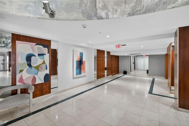 2655 Collins Ave 1407, Miami Beach, FL 33140