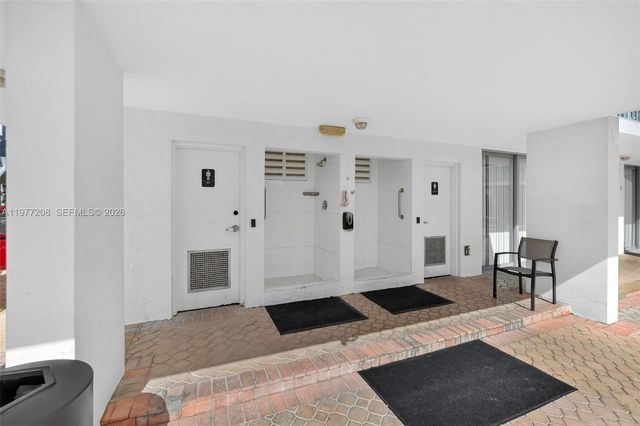 2655 Collins Ave 1407, Miami Beach, FL 33140