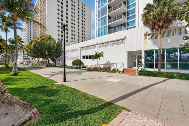 2655 Collins Ave 1407, Miami Beach, FL 33140