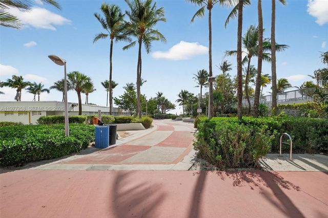 2655 Collins Ave 1407, Miami Beach, FL 33140