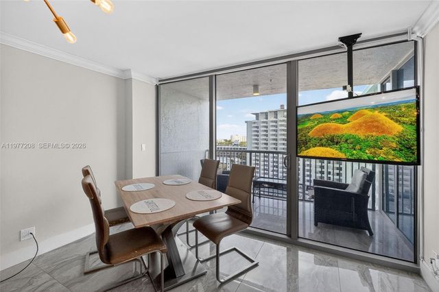 2655 Collins Ave 1407, Miami Beach, FL 33140