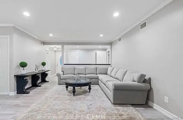 18334 Los Alimos Street, Porter Ranch, CA 91326