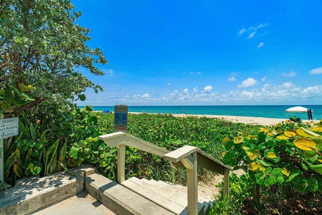 2784 S Ocean Boulevard 203N, Palm Beach, FL 33480