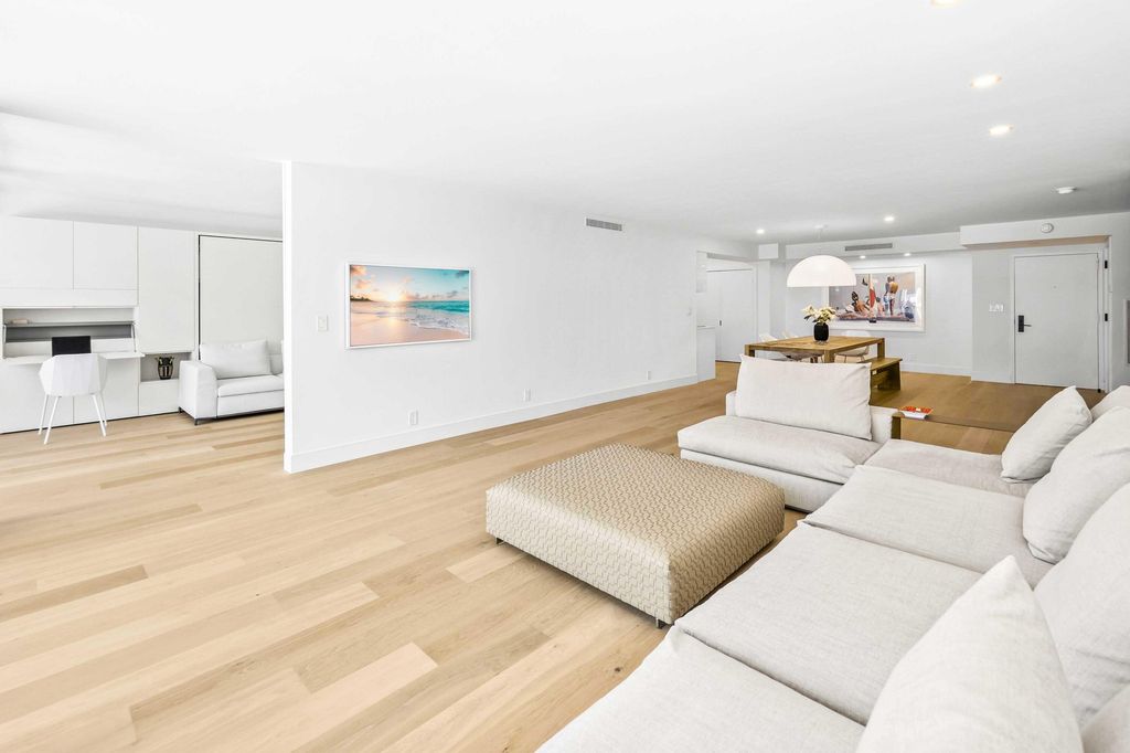 2784 S Ocean Boulevard 203N, Palm Beach, FL 33480