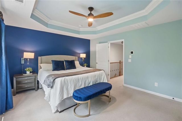 2154 W Village Lane SE, Smyrna, GA 30080