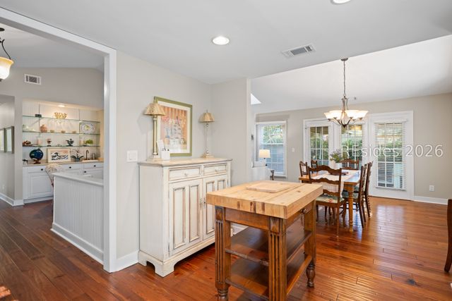 70 Shipyard Dr Apt 152, Hilton Head Island, SC 29928