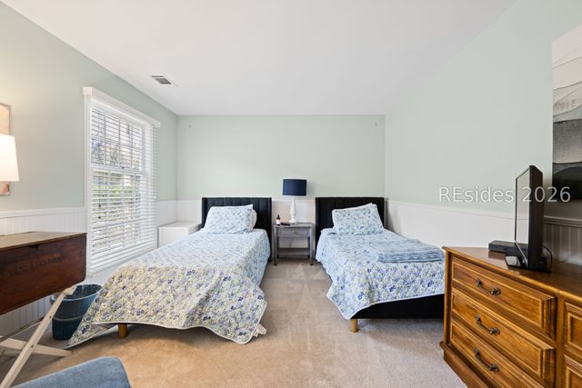 70 Shipyard Dr Apt 152, Hilton Head Island, SC 29928