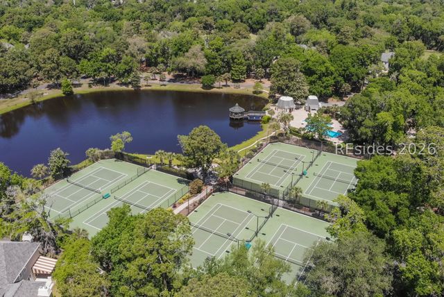 70 Shipyard Dr Apt 152, Hilton Head Island, SC 29928