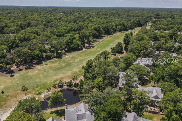 70 Shipyard Dr Apt 152, Hilton Head Island, SC 29928