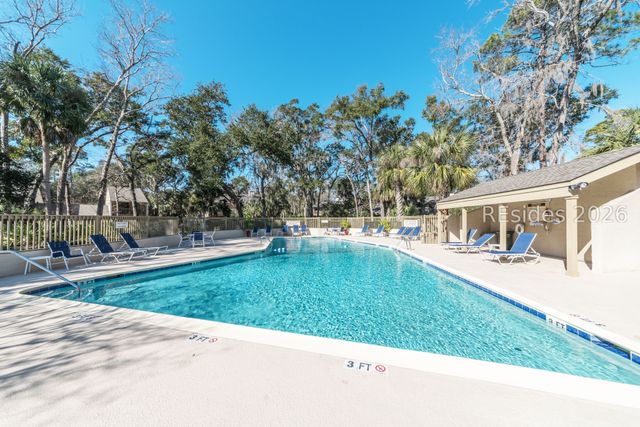 70 Shipyard Dr Apt 152, Hilton Head Island, SC 29928