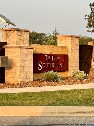 120 Wickersham, Boerne, TX 78015