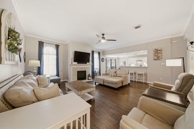 9510 Rustic Gate Road, La Porte, TX 77571