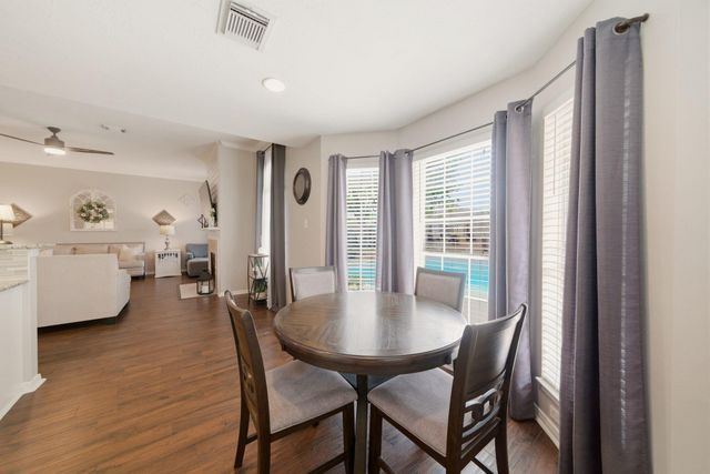 9510 Rustic Gate Road, La Porte, TX 77571