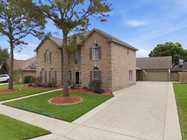 9510 Rustic Gate Road, La Porte, TX 77571