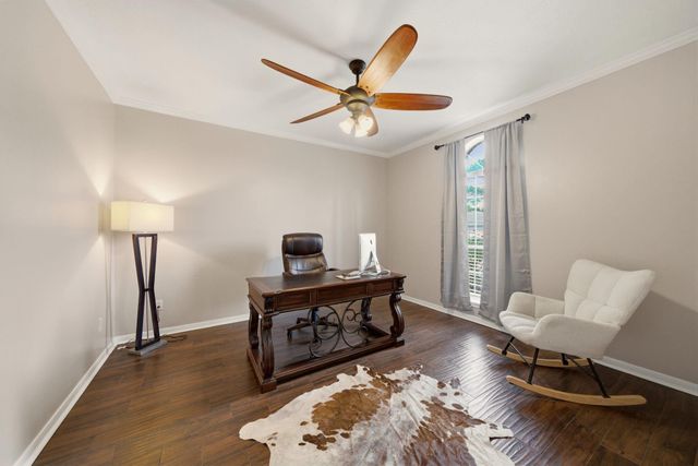 9510 Rustic Gate Road, La Porte, TX 77571