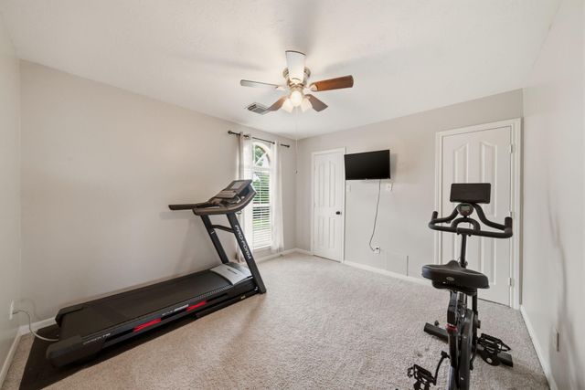 9510 Rustic Gate Road, La Porte, TX 77571