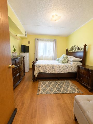 7935 W 90th Street 1A, Hickory Hills, IL 60457