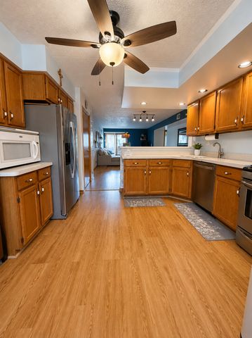 7935 W 90th Street 1A, Hickory Hills, IL 60457