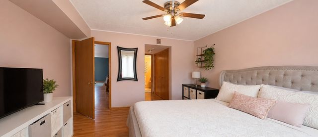 7935 W 90th Street 1A, Hickory Hills, IL 60457