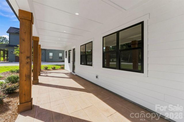 209 Parkdale Drive, Belmont, NC 28012