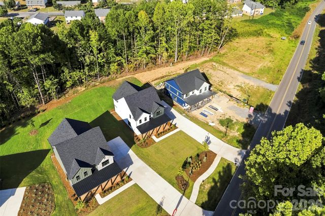209 Parkdale Drive, Belmont, NC 28012