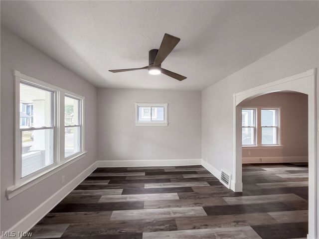3209 Tampa Avenue, Cleveland, OH 44109
