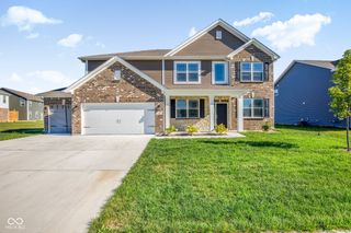 870 Blaine Drive, Whiteland, IN 46184
