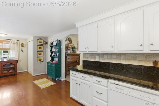 813 1st Street, Rochester, MI 48307