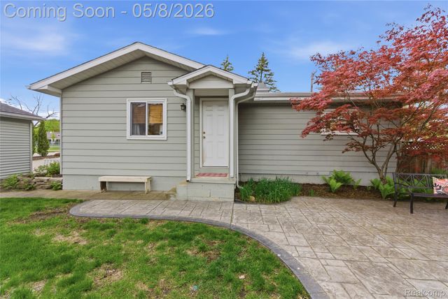 813 1st Street, Rochester, MI 48307