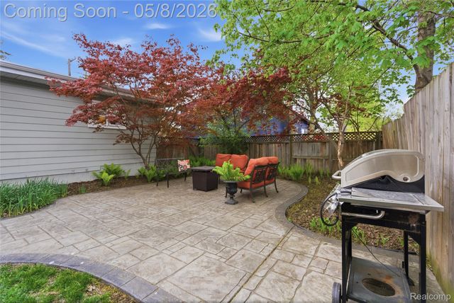 813 1st Street, Rochester, MI 48307