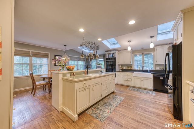 152 George Washington Highway, Ridgefield, CT 06877
