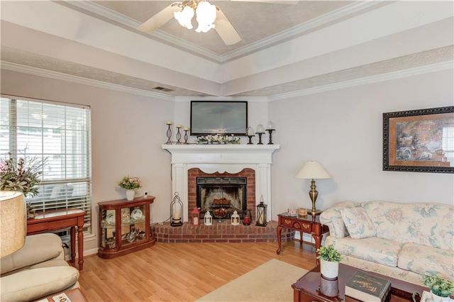 302 Greenleaf Court, Loganville, GA 30052
