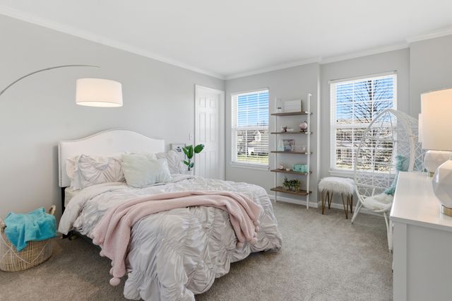 2404 Sumac Drive, Yorkville, IL 60560