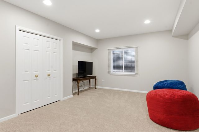 2404 Sumac Drive, Yorkville, IL 60560