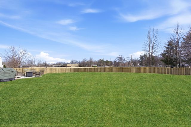 2404 Sumac Drive, Yorkville, IL 60560