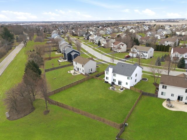 2404 Sumac Drive, Yorkville, IL 60560