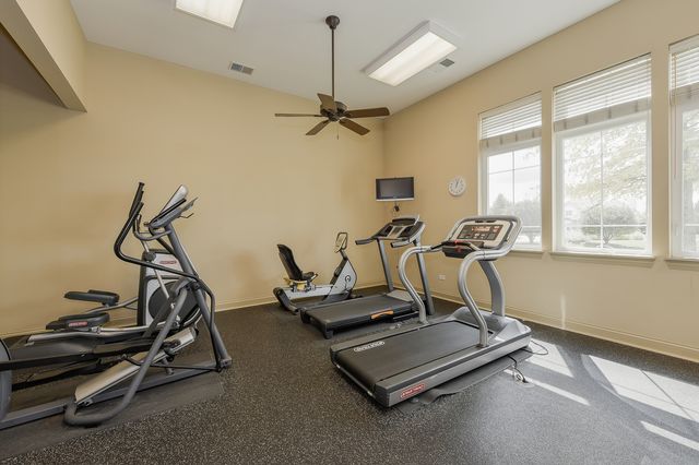 2404 Sumac Drive, Yorkville, IL 60560