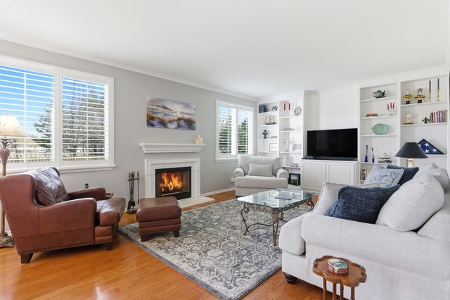 2404 Sumac Drive, Yorkville, IL 60560