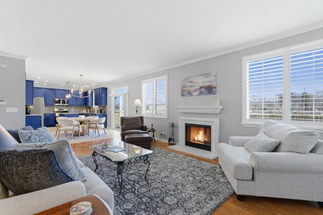 2404 Sumac Drive, Yorkville, IL 60560