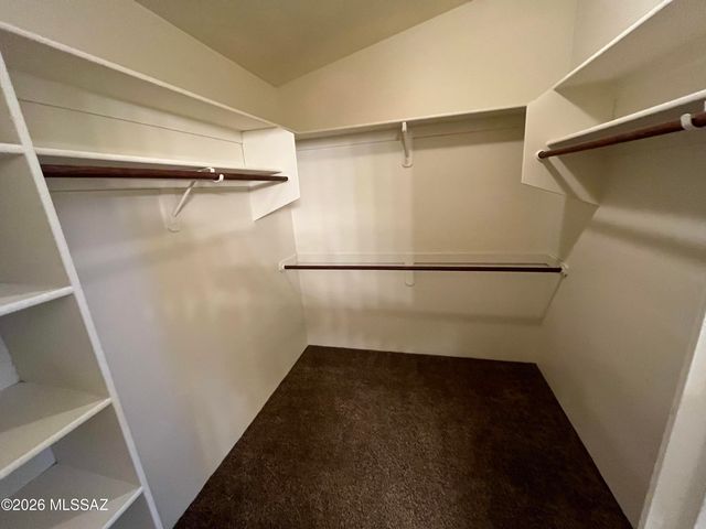 2252 W Silver River Way, Tucson, AZ 85745