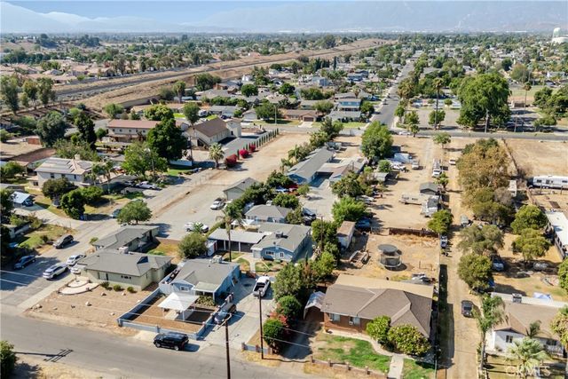 1091 Stevenson Street, Colton, CA 92324