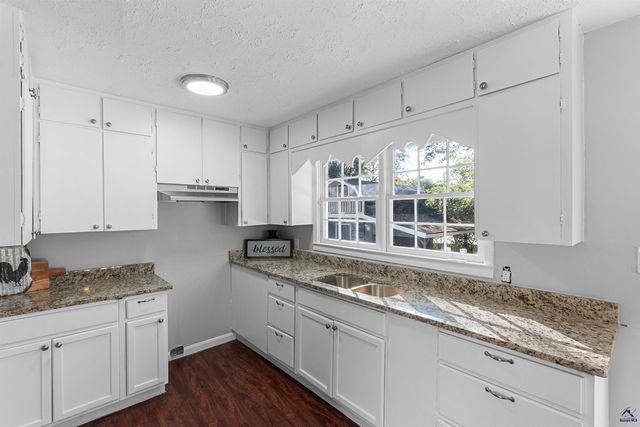 4241 Pinedale Drive, Macon, GA 31206